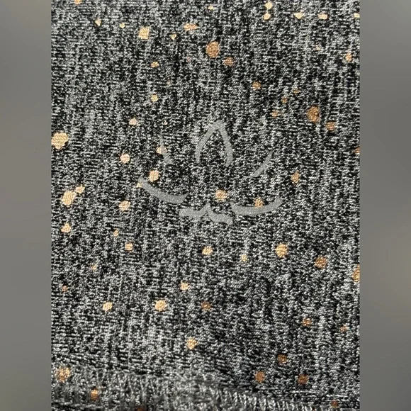 Beyond Yoga Alloy Ombre Sparkle High Waisted Midi Legging - Picture 13 of 14